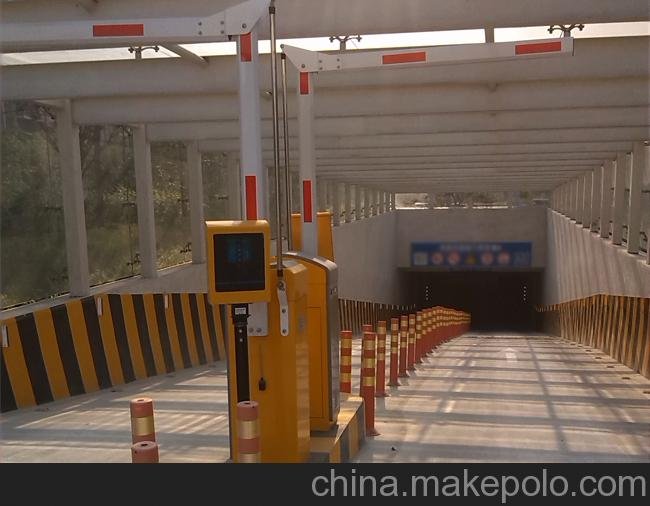 沂水縣道閘_沂水縣擋車(chē)器_沂水縣自動(dòng)起落桿_沂水縣道閘廠(chǎng)家圖片