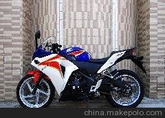 供應(yīng)寶馬鈴木摩托車圖片