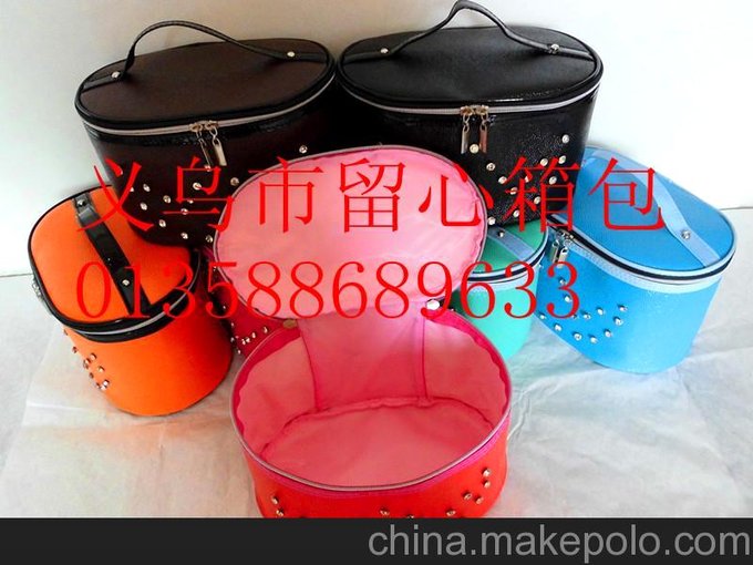 《廠家直銷》超大容量橢圓形手提化妝包圖片