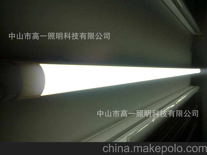 廠家供應(yīng) 國(guó)內(nèi)經(jīng)濟(jì)實(shí)用節(jié)能型 T8LED日光燈管 0.6米 9W 超高亮度圖片