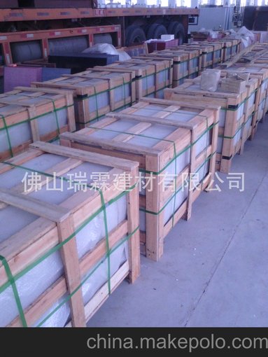 出口黑色人造石英石地板圖片