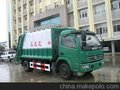 东风康霸压缩式垃圾车