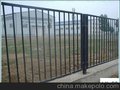 供应铁艺护栏网