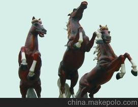 供应广州玻璃钢工艺品厂奔马、骏马玻璃钢奔马雕塑